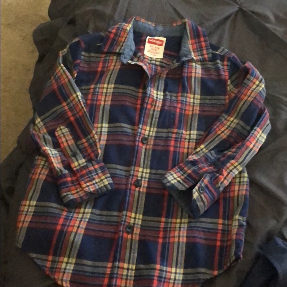 Boys plaid long sleeve shirt